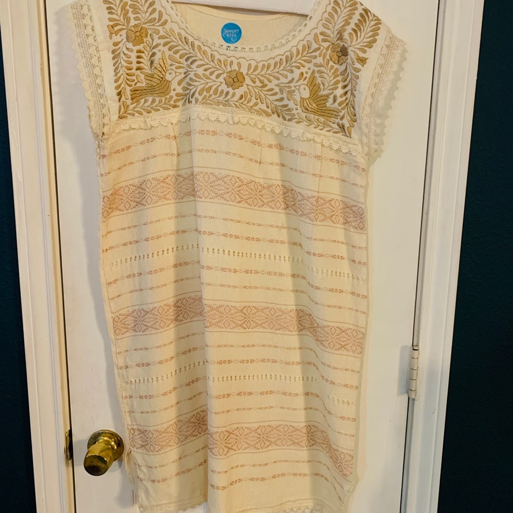 Unique Embroidered Dress. Size Large